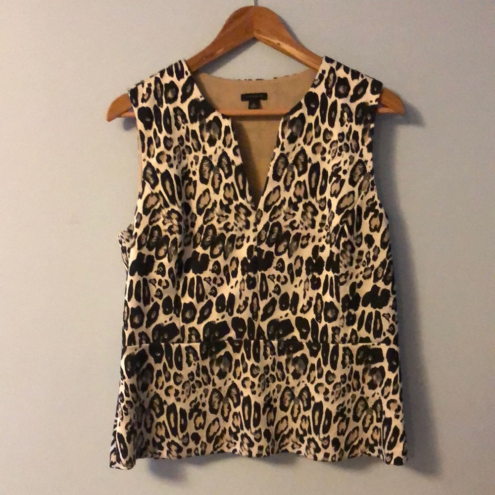 Ann Taylor Leopard Print Sleeveless Blouse 🐆